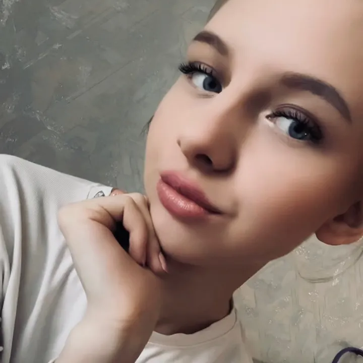 _aliceee_23_