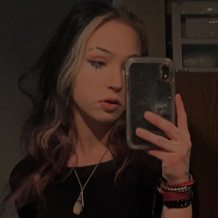 madi.brennann