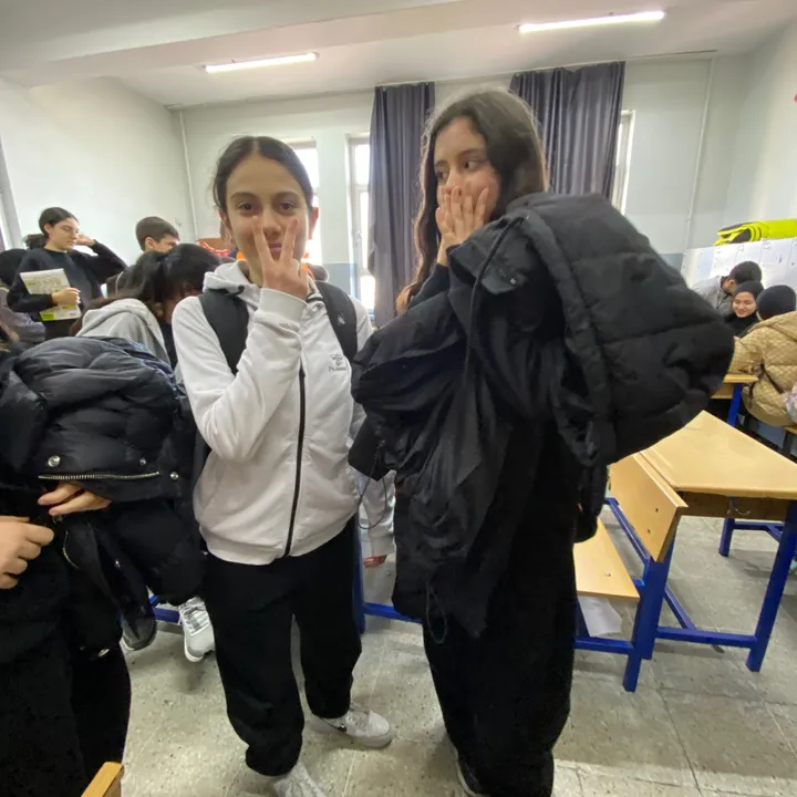 zeynepelaaayseefarketmee