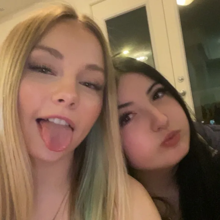 @avaellie