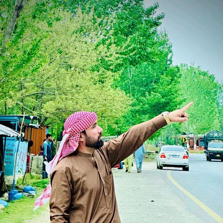 bhaya124