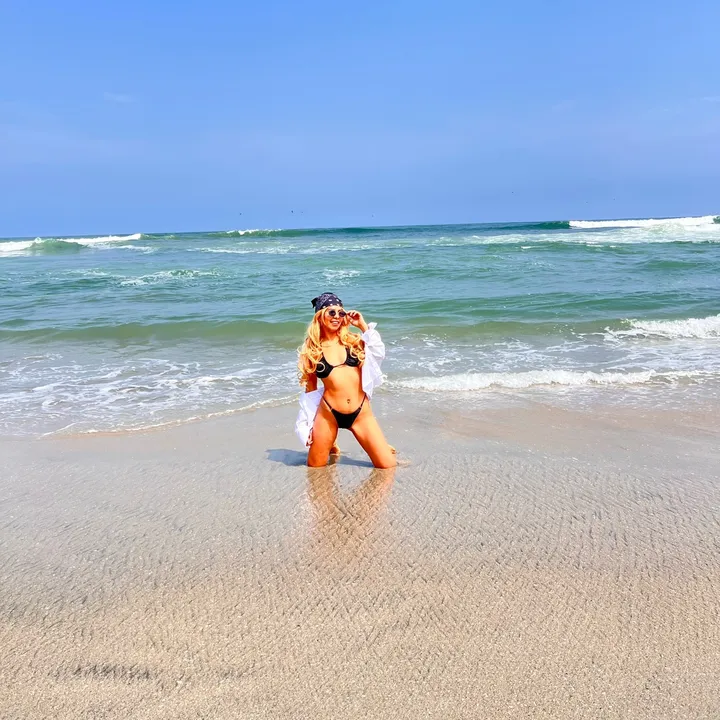 @real_abigail