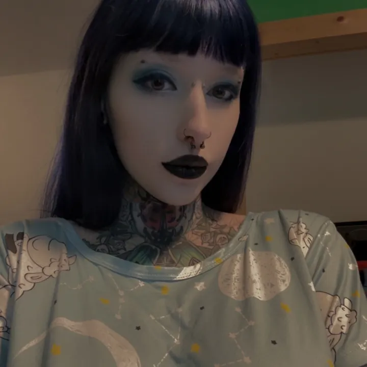 ragebaitgothmom