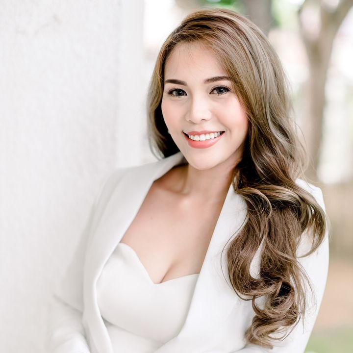 stephanie_kara