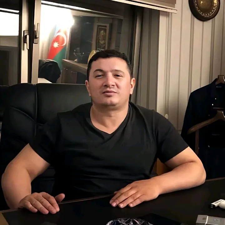 nadirselifov0010