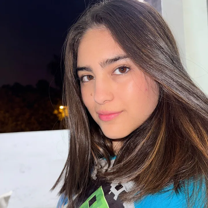 @laleyendadeluci020