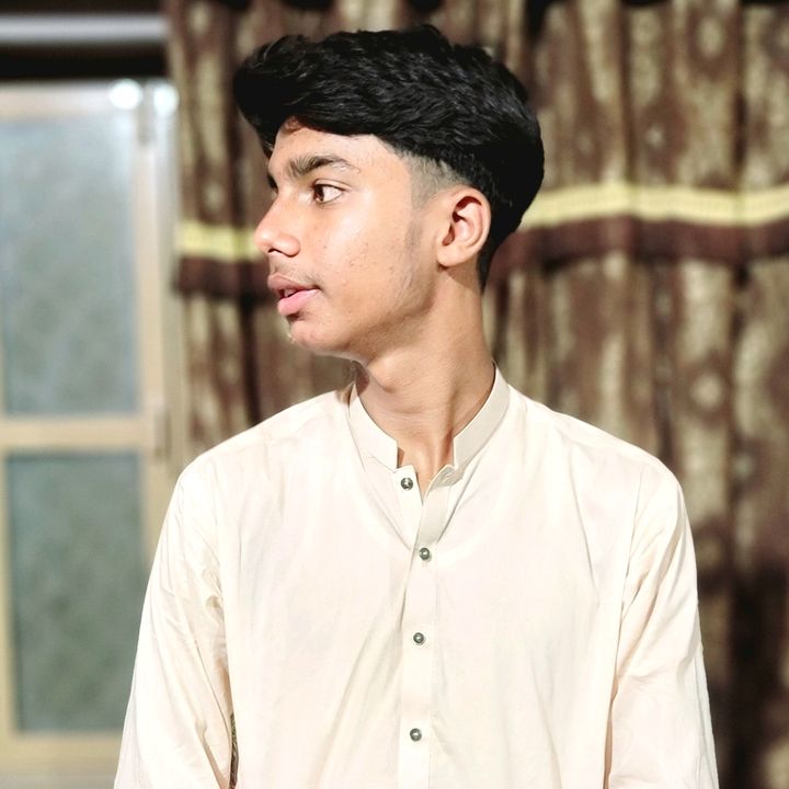 call_me_moizzzz