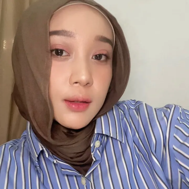 ayasss02