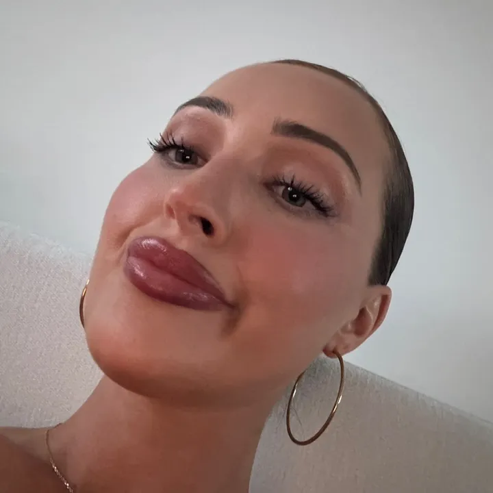 @mikaylaklewer