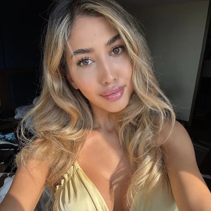@selinaamyy