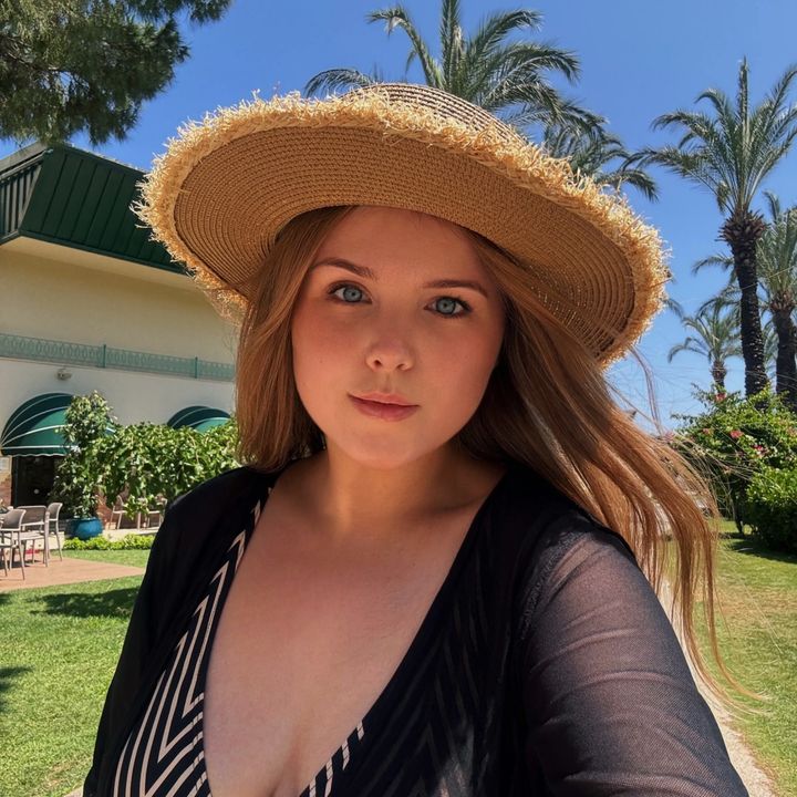veronika__bella