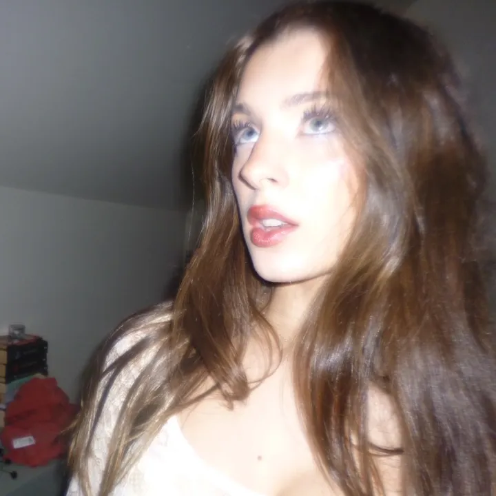 shaana_violeta