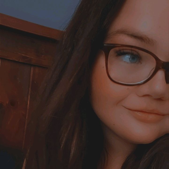 authorstephmacca