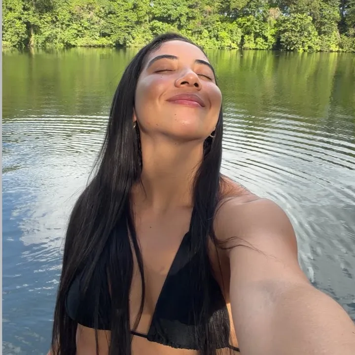 alinyfariass_