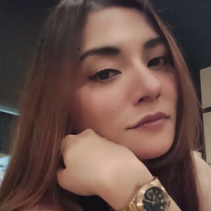 ceo_pole1