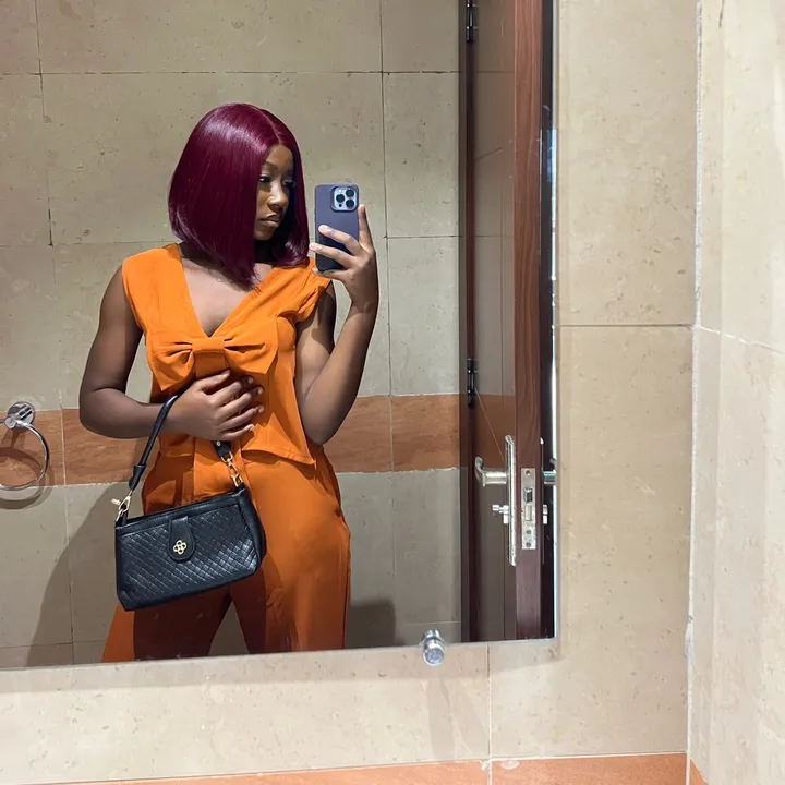 sexyni24