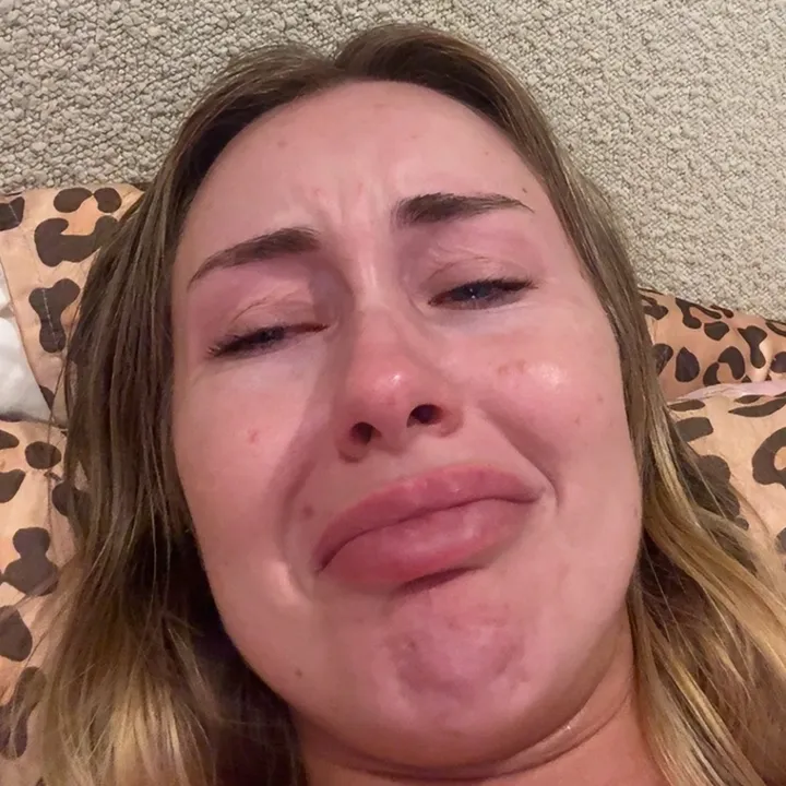 @emwebbily