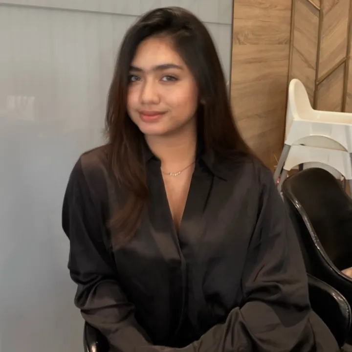 lharyzaa