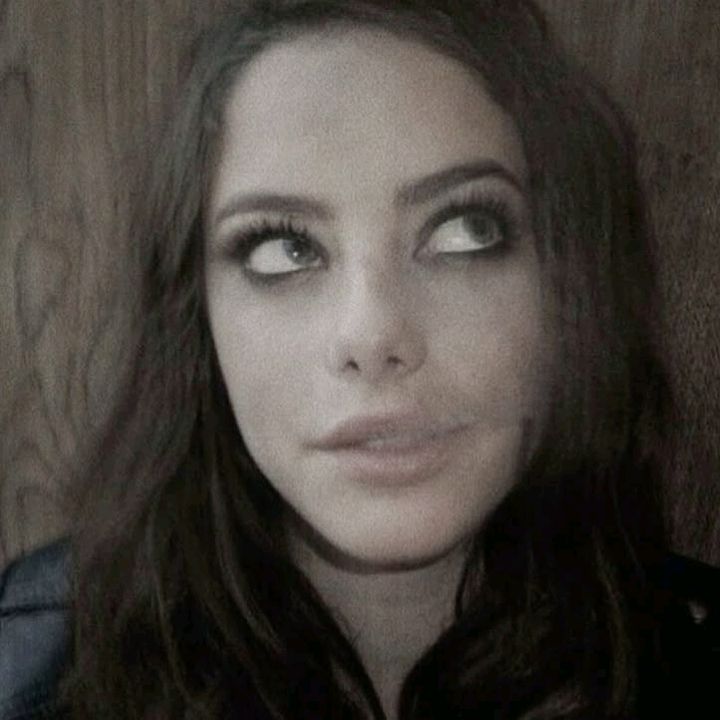 anqelaura