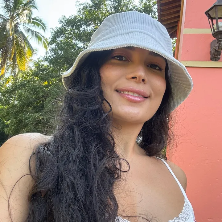 angiesuzlives