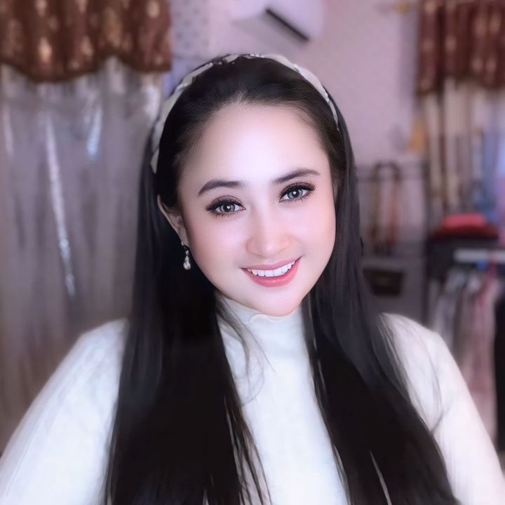 rinny.sastika