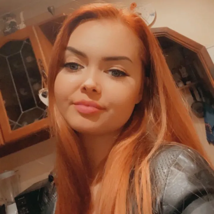 lucyelizabethcrop_