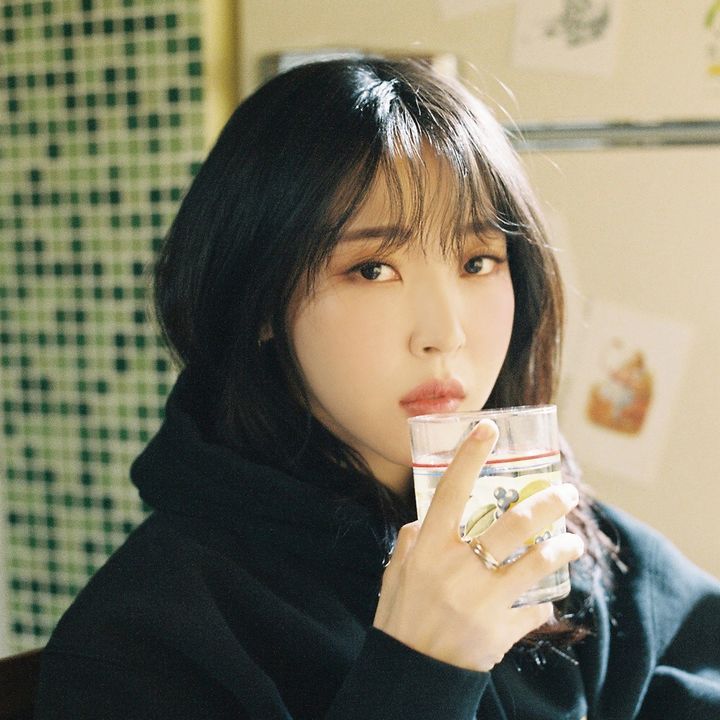 Moon Byul - Hertz