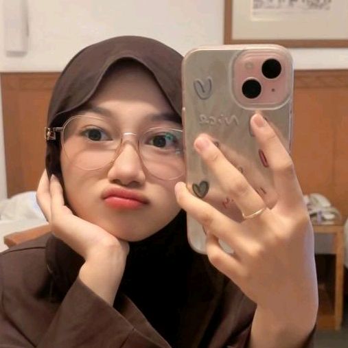 hana.claudya1