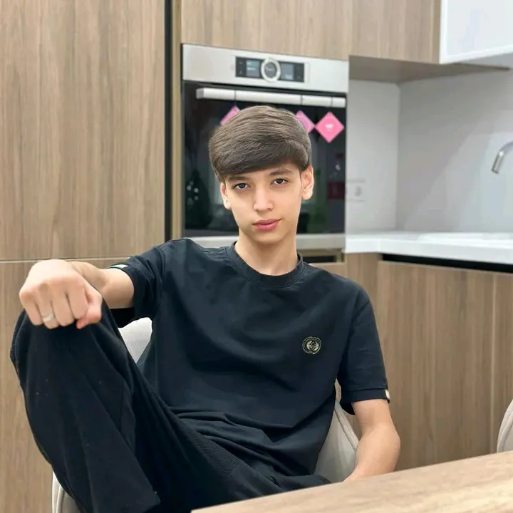 twink.boy54