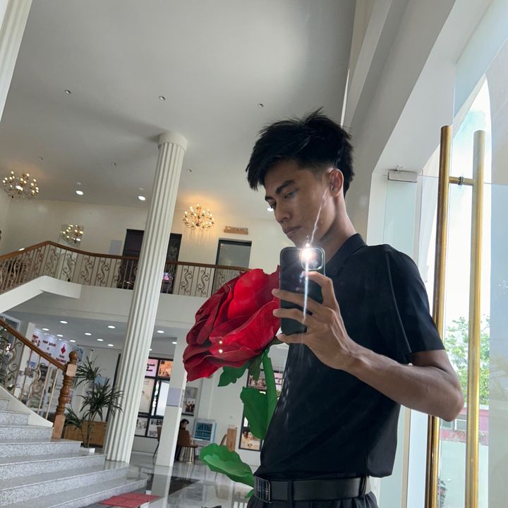 khine_km