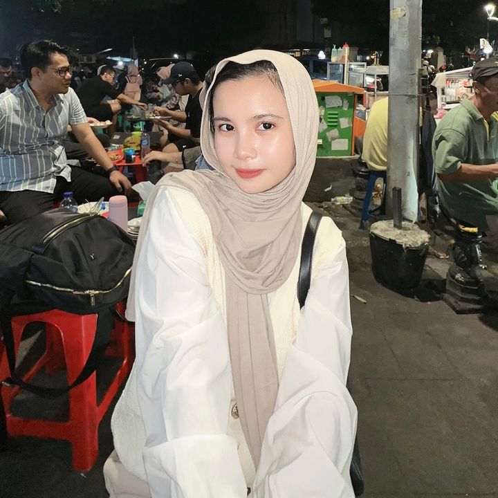 annay_21