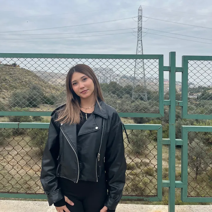 nazliikaracaa_