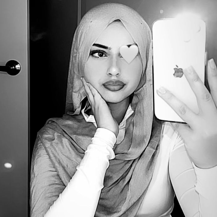 ur_fav_janoo