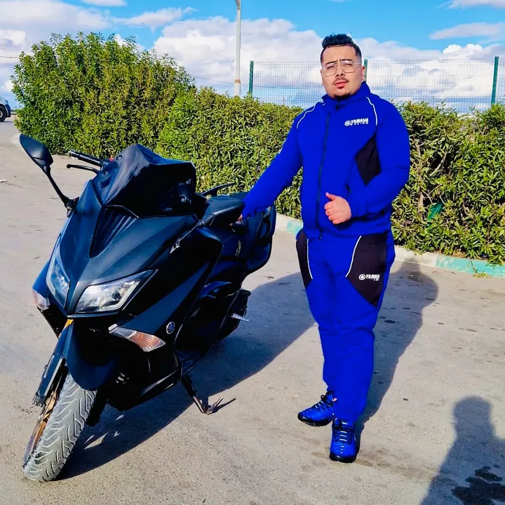 imad_auto_2_luxe