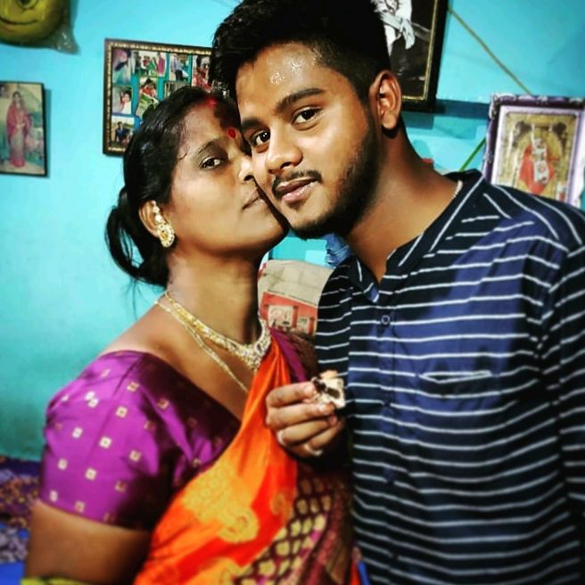 mom_ka_hero0