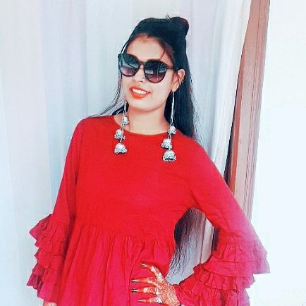nikkyparmar44311846
