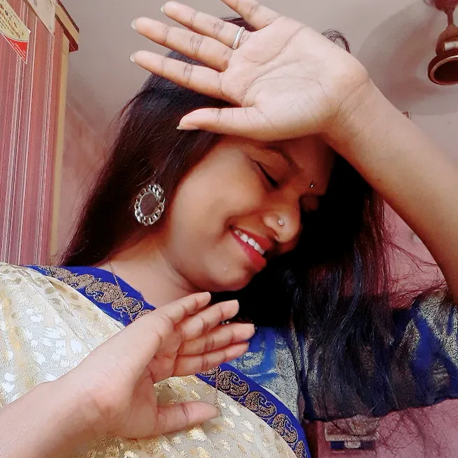 khandeshnidreamgril