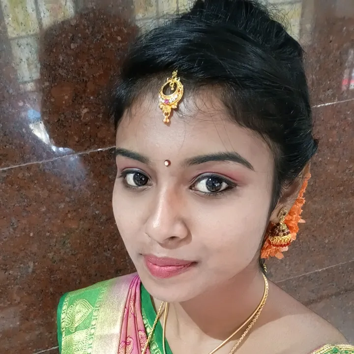 varshiniskvarshu
