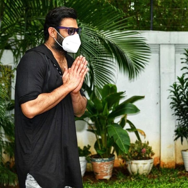 vivek_prabhasdhf
