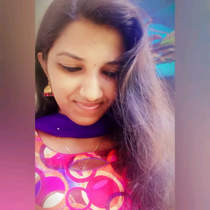 gayathri_ammus