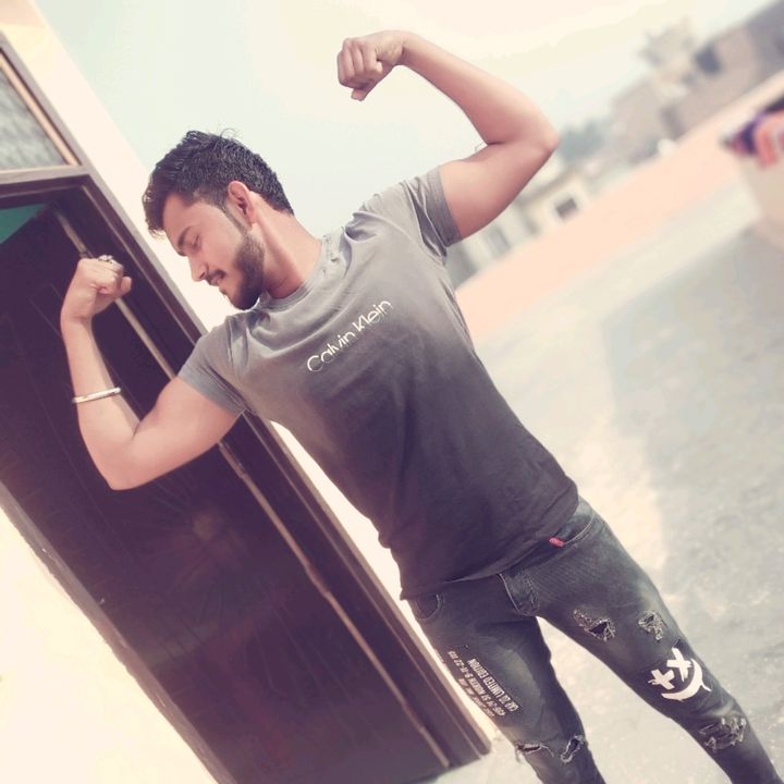 mohit_ahariya001
