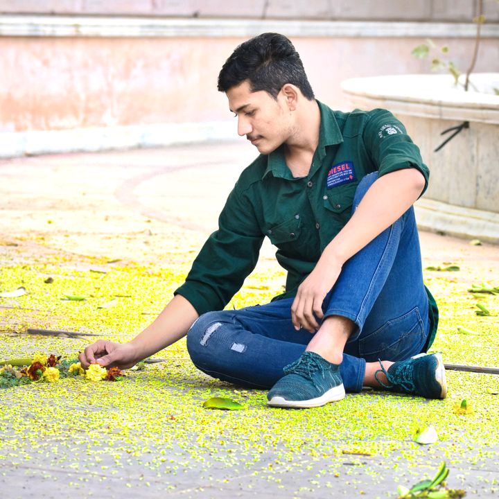 sk_gurjar9660