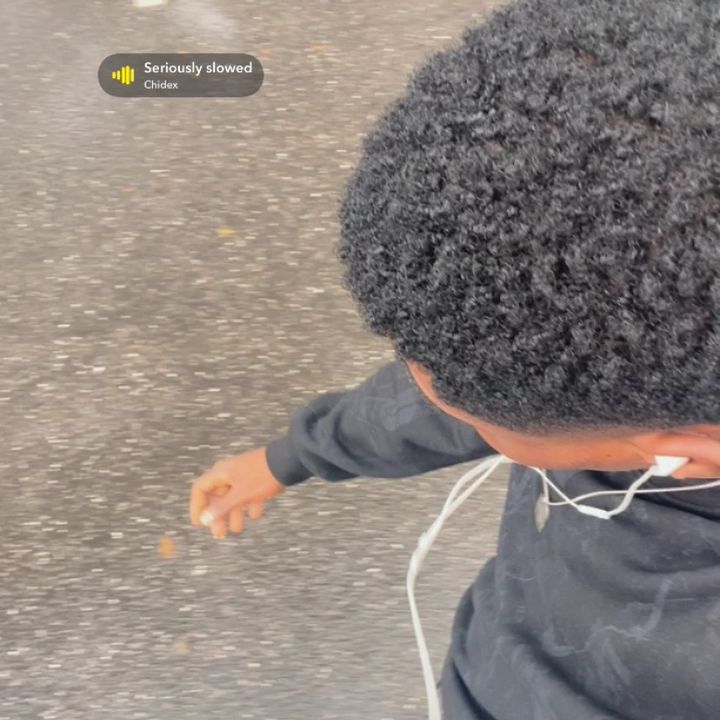 @yourboy_dera