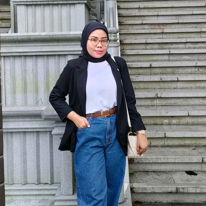 julia_taj