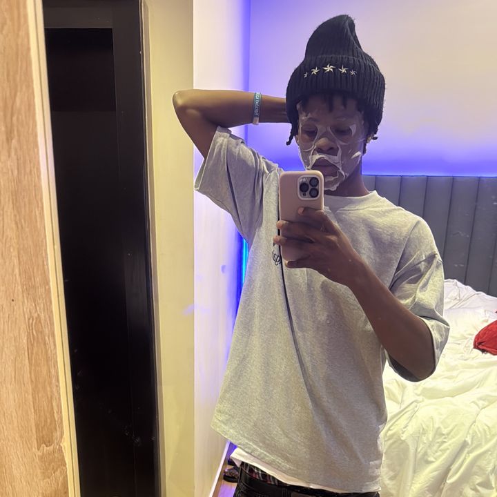 akuwatanahhongkong