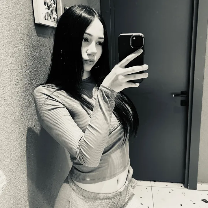 user864468904