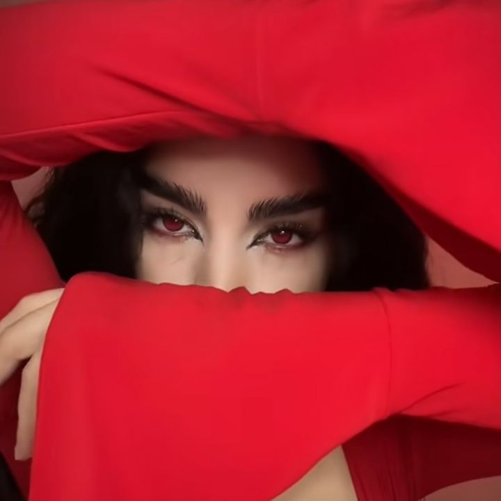 mira_mour