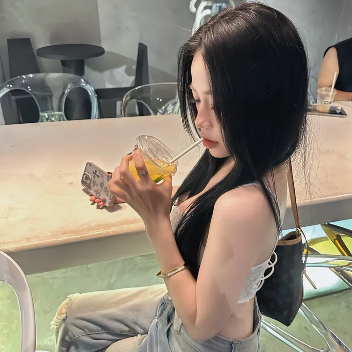 ngynhii12