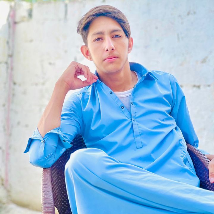 aslat_khan_11