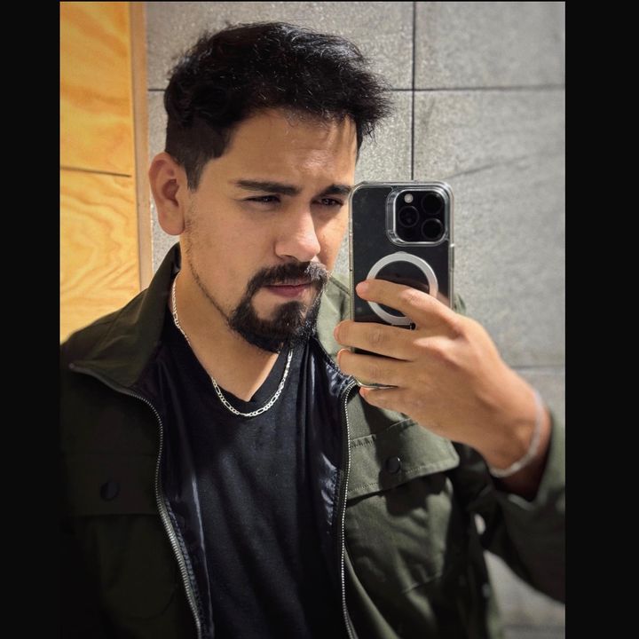alejandr0lvera